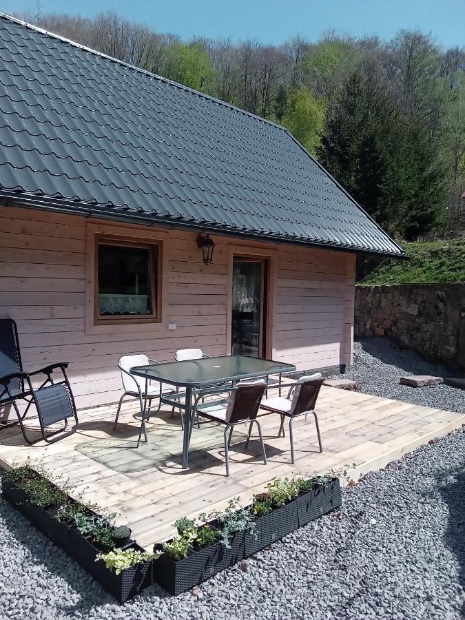 Domek Na Lesnym Wzgorzu Pieszyce Exteriér fotografie